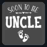 Binnenkort wordt oom gepromoveerd tot oom vierkante sticker<br><div class="desc">Binnenkort wordt Uncle gepromoveerd tot Uncle Funny Crew Graphic design Gift Square Sticker Classic Collectie.</div>