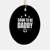 Binnenkort wordt papa's zwangerschapsuitkondiging  keramisch ornament (Rechts)