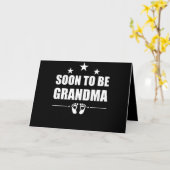 Binnenkort zal de grootmoeder de aankondiging van  (Gele Bloem)