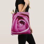 Binnenste bloemblaadjes van Roos Bud Tote Bag (Dichtbij)
