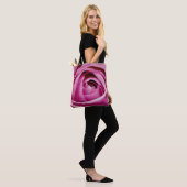Binnenste bloemblaadjes van Roos Bud Tote Bag (Op model)