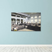 Binnenste Uitzicht van het EU-station Canvas Afdruk (Insitu (Houten vloer))