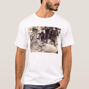 Binnenzijde van een Amerikaanse houten schuur, c.1 T-shirt