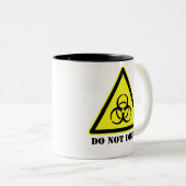 BIO HAZARD COFFEE MOK (Voorkant rechts)