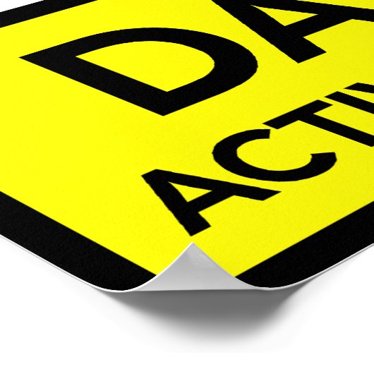 Biohazard Danger Active Zombie Zone poster (Hoek)