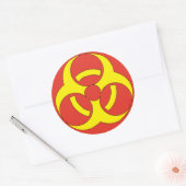 Biohazard rood en geel waarschuwingsteken ronde sticker (Envelop)