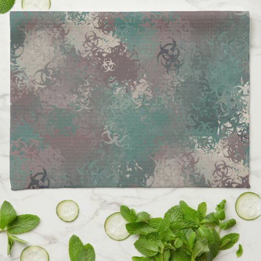 Biohazard Woodland Camo Towel Theedoek (Gevouwen)