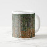 Birch Forest van Gustav Klimt,  Art Nouveau Grote Koffiekop<br><div class="desc">Birch Forest (c. 1903) van Gustav Klimt is een Victoriaans era Symbolisme fijn kunstlandschapsschilderij met een natuur scène. Een bos met berkenbomen en bladeren in het herfstseizoen, met bruine bladeren verspreid over de grond. Over de kunstenaar: Gustav Klimt (1862-1918) was een Oostenrijkse symbolistische schilder en een van de meest prominente...</div>