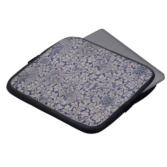 Bird and Anemone door William Morris  Pattern Laptop Sleeve (Voorkant top)