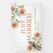 Bird in Flowers Just Married Car Banner (Verticaal)