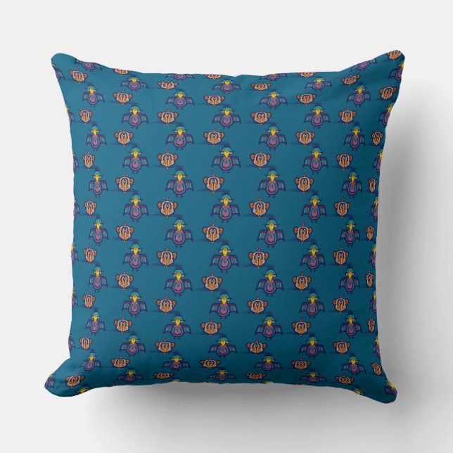 Bird & Mouse Throw Pillow Kussen (Voorkant)