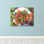 Bird's Eye Chili Peppers Canvas Afdruk (Insitu (Houten vloer))
