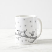 "BIRDS ON A SNOWY BRANCH" Classic Mok, 11 oz Koffiemok (Voorkant rechts)