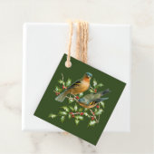 Birds op een Holly Branch Christmas Gift Label (In situ)