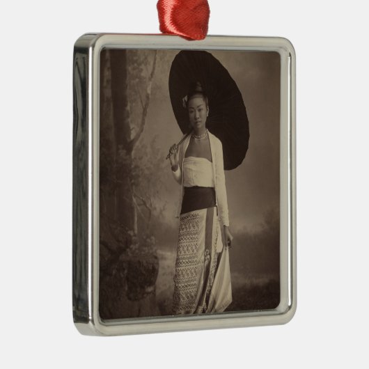 Birmese dame metalen ornament (Rechts)