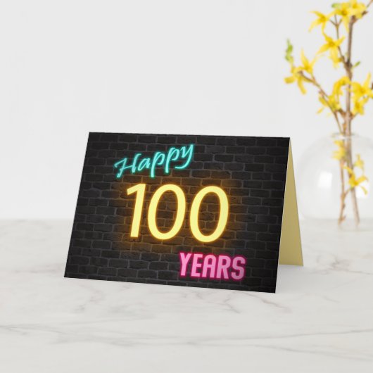 Birthday 100 neonteken op baksteen kaart (Gele Bloem)