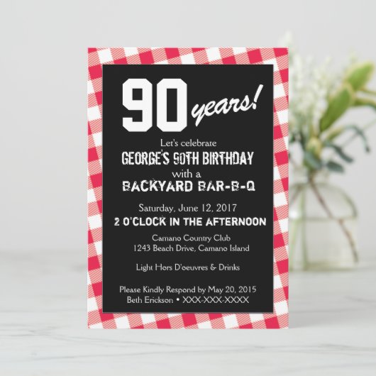 Birthday Backyard BAR-B-Q Uitnodiging (Staand voorkant)