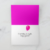 Birthday ballon met haarklop op roze kaart (Binnen)
