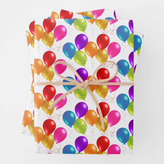 Birthday-ballonnen die papierbladen overvullen inpakpapier vel (In situ)