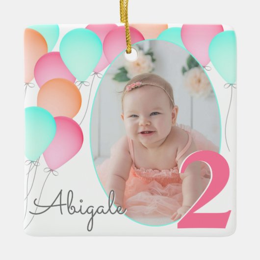 Birthday Balloons Baby 2e verjaardag Foto Keramisch Ornament (Voorkant)