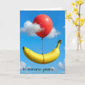 Birthday Banana With Red Balloon Kaart (Gele Bloem)
