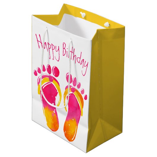 Birthday Bare Feet and Flip-flops Medium Cadeauzakje (Voorkant Gekanteld)