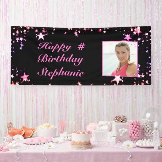Birthday Black Pink Stars Foto gepersonaliseerd Spandoek (Feest)