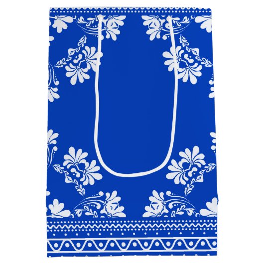 Birthday Blue en White Bandanna Medium Gift Bag Medium Cadeauzakje (Achterkant)