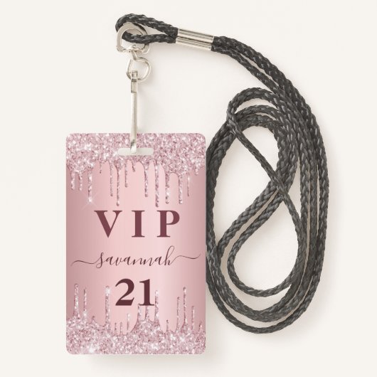 Birthday blush roze glitter druppelt vip uitnodigi badge (Voorkant met draagriem)