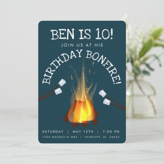 Birthday Bonfire Uitnodiging (Staand voorkant)