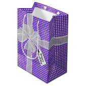 Birthday Bow op Gingham Medium Cadeauzakje (Voorkant Gekanteld)