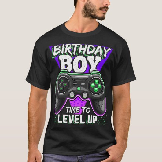 Birthday Boy Tijd om VideoGame Birthday op te waar T-shirt (Voorkant)