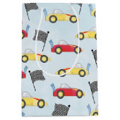 Birthday Boy Whimsical Race Cars Cute Pattern Medium Cadeauzakje (Voorkant)