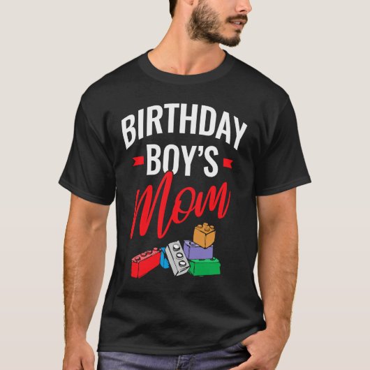 Birthday Boy's Mom Building Blocks  1 T-shirt (Voorkant)