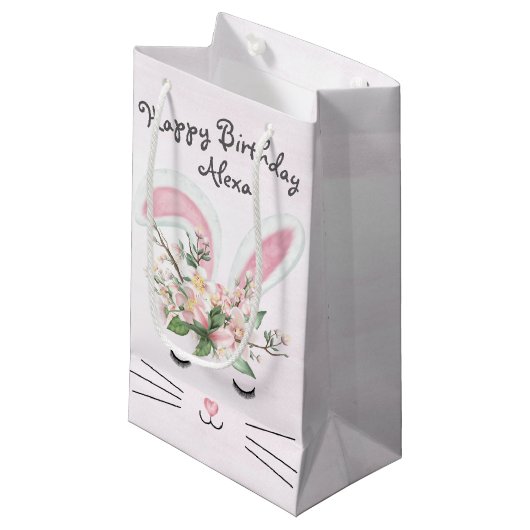 Birthday Bunny met bloemen op roze Klein Cadeauzakje (Voorkant Gekanteld)