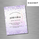 Birthday butterfly violet lavender script luxe magnetische uitnodiging<br><div class="desc">Voor een elegante 40e (of om het even welke leeftijd) verjaardagsfeestje. Een witte en violetverloopachtergrond. Gedemoreerd met violet faux glitter,  sparkles en een grote vlinder. Pas een naam en partijdetails aan en voeg deze toe. De naam wordt geschreven met een handgeschreven stijlmanuscript</div>