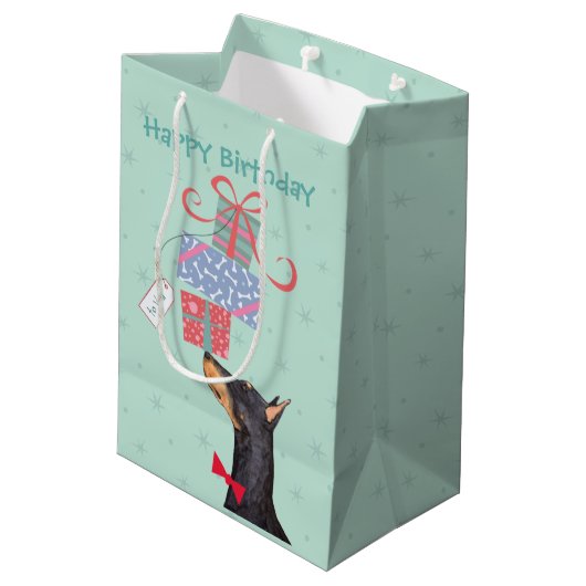 Birthday Cadeaus Doberman Medium Gift Bag Medium Cadeauzakje (Achterkant Gekanteld)
