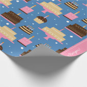 Birthday Cake Pattern Custom Name and Greeting Cadeaupapier (Hoek)