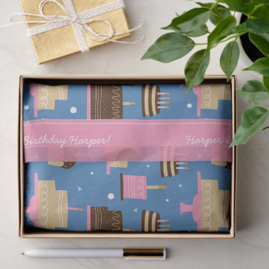 Birthday Cake Pattern Custom Name + Greeting Tissuepapier (Geschenk)