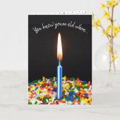 Birthday Candle in Cake Humor Kaart (Gele Bloem)