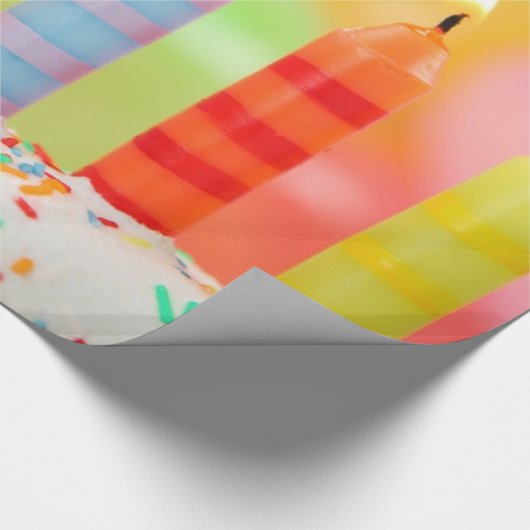 Birthday Candles Cadeaupapier (Hoek)