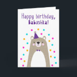 Birthday Card for Babushka Kaart<br><div class="desc">Kaart voor Babushka. Als je je grootmoeder Babushka in plaats van oma noemt, is deze verjaardagskaart perfect voor haar. (Babushka betekent grootmoeder in het Russisch.) Jouw babushka zal van dit schattige, moderne, kleurrijke Scandinavische design houden, dat een bruine en grijze teddybeenbalk bevat met een paars pet en bowtie en roze,...</div>