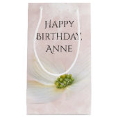 Birthday Cosmos flower on roze Klein Cadeauzakje (Voorkant)