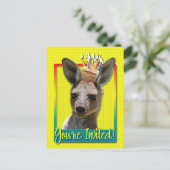 Birthday Cupcake - Kangaroo Uitnodiging Briefkaart (Staand voorkant)