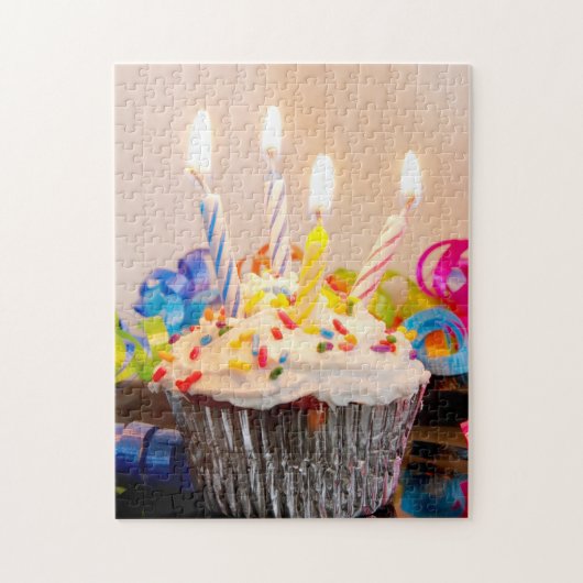 Birthday Cupcake met kaarsen Legpuzzel (Verticaal)