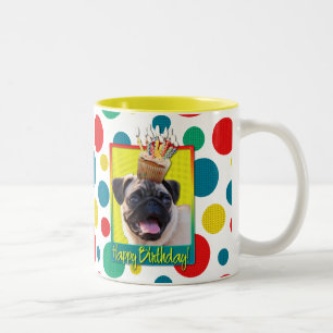 Birthday Cupcake - Pug Tweekleurige Koffiemok