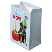 Birthday Cupcake Rottweiler Medium Gift Bag Medium Cadeauzakje (Achterkant Gekanteld)