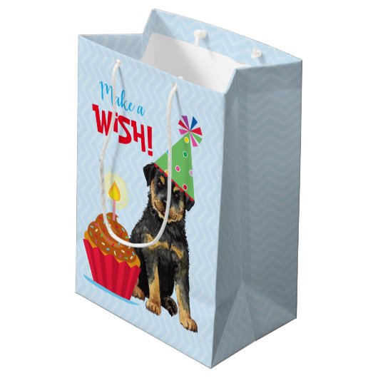 Birthday Cupcake Rottweiler Medium Gift Bag Medium Cadeauzakje (Achterkant Gekanteld)