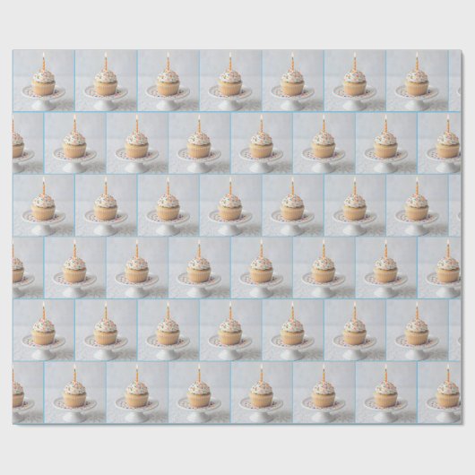 Birthday Cupcake with a Candle Cadeaupapier (Vlak)