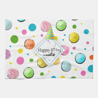 Birthday Cupcakes and Stippen Monogram Theedoek
